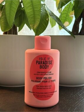 Isle of Paradise Confidently Clear Body Polish - 230ml / 7.77 fl oz | New